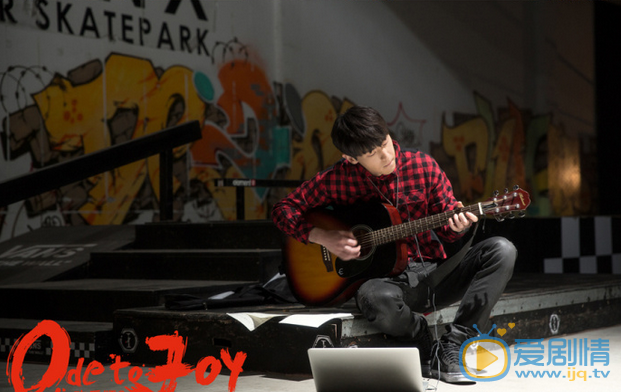 歡樂頌2謝童是誰演的？謝童扮演者鄧倫個人資料生活寫真照欣賞