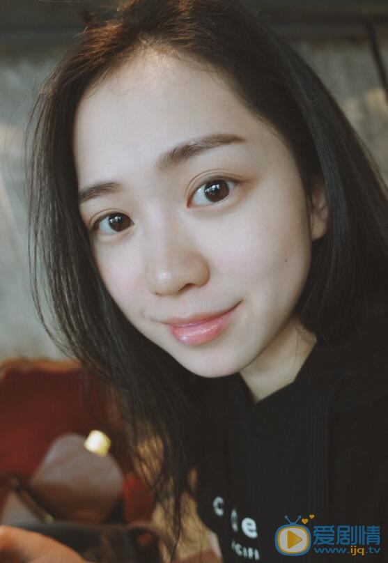 桑硯個人資料簡介 桑硯個人經歷及家庭背景介紹 桑硯寫真生活照