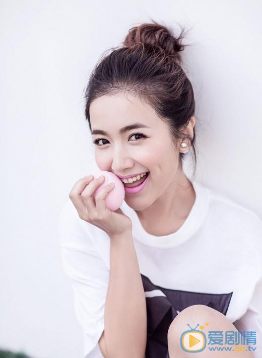 楚喬傳阿蘿是誰演的？阿蘿扮演者李春嬡個人資料、寫真及生活照欣賞