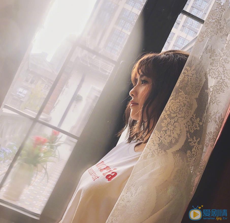 招搖路招搖是誰飾演的？路招搖飾演者白鹿個人資料、寫真及生活照欣賞