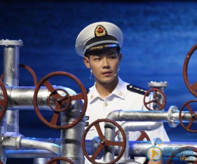 袁布個人資料簡介 袁布《深海利劍》劇照