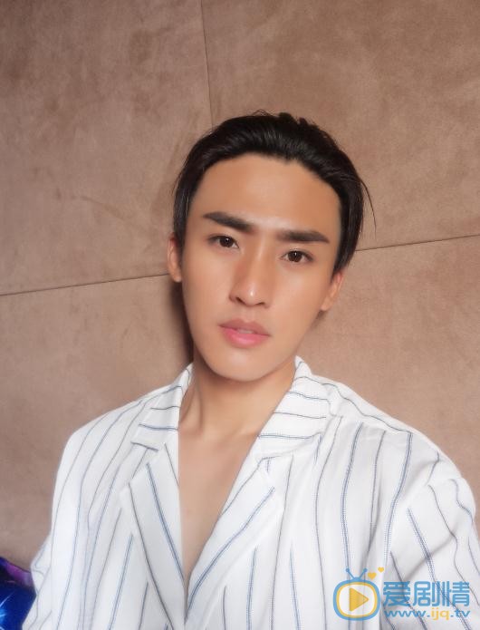 醉玲瓏元溟是誰演的？醉玲瓏元溟扮演者張赫個人資料、寫真及生活照欣賞