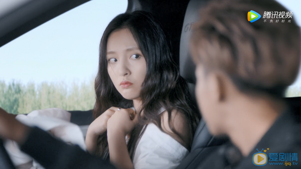 夜空中最閃亮的星網上那件襯衫是怎么回事 鄭柏旭用襯衫表白嗎？