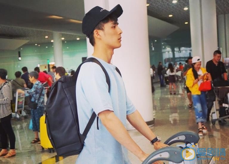 甜蜜暴擊孫澔是誰扮演的?甜蜜暴擊孫澔扮演者裴子添個人資料、寫真生活照欣賞