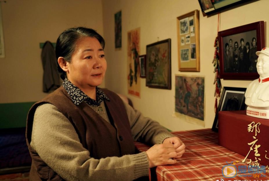 薩日娜個人資料簡介 薩日娜參演電視劇《那座城這家人》劇照