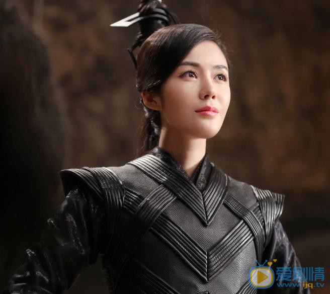 醉玲瓏武娉婷是誰演的？醉玲瓏武娉婷扮演者湯晶媚個人資料、寫真及生活照欣賞