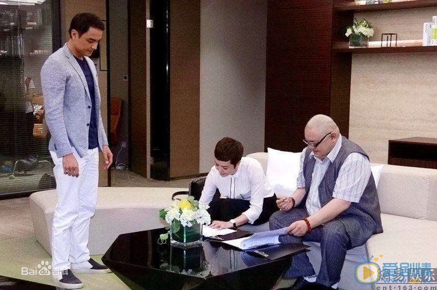 轉角之戀劇情介紹