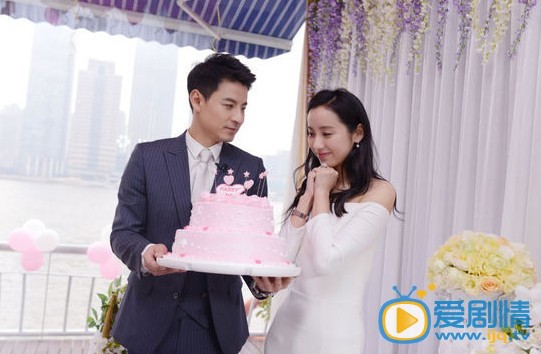 煮婦神探樓姍姍丈夫是花千骨東華上仙嗎