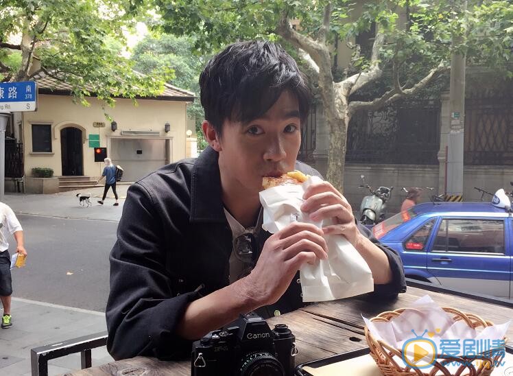 那年花開月正圓杜明禮是誰演的？杜明禮扮演者俞灝明個人資料及寫真生活照欣賞