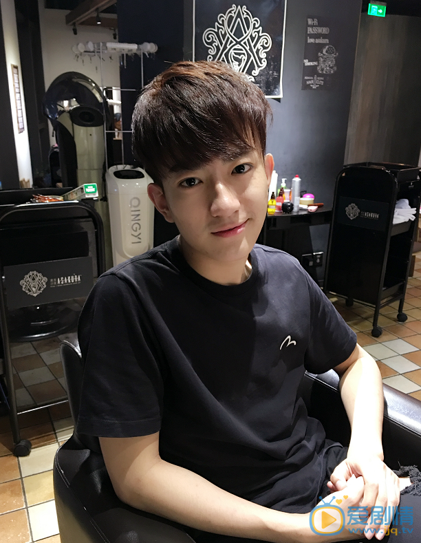 獨步天下褚英是誰演的?褚英扮演者王凱熠個人資料及生活寫真照欣賞