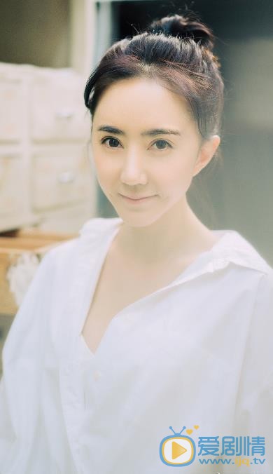 梁晶晶個人資料簡介 梁晶晶家庭背景 梁晶晶寫真照