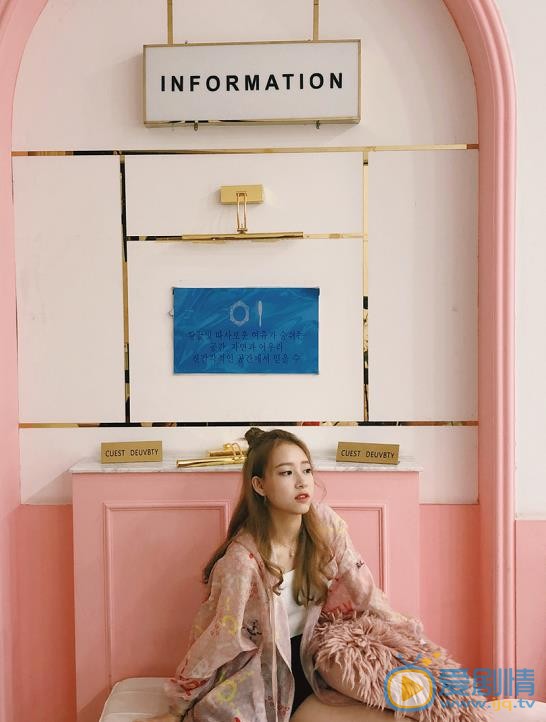 羅智儀個人資料簡介 羅智儀藝術寫真