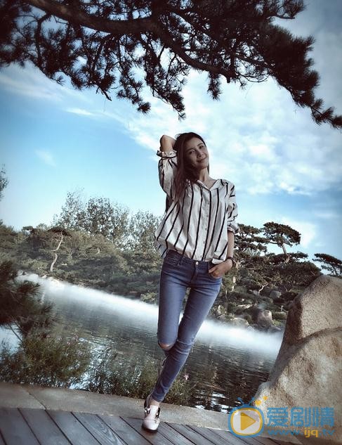 親愛的她們許佳雯是誰演的？許佳雯扮演者徐立個人資料、寫真及生活照欣賞