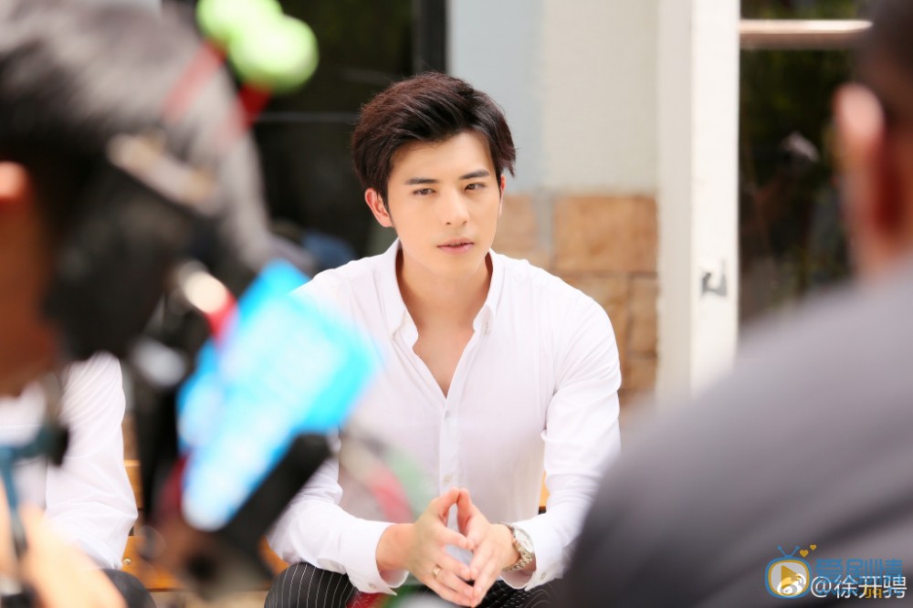 無法擁抱的你崔俊赫是誰演的?崔俊赫扮演者徐開騁個人資料及生活寫真照欣賞