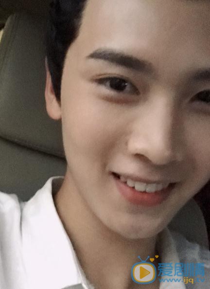 雙世寵妃2流觴是誰演的？流觴扮演者陳宥維個人資料、寫真及生活照欣賞