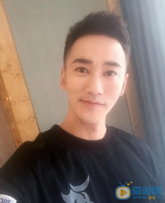 醉玲瓏蕭續是誰演的？醉玲瓏蕭續扮演者毛方圓個人資料介紹、寫真及生活照欣賞