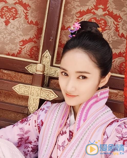 高冬雨個人資料簡介 高冬雨古裝片場照