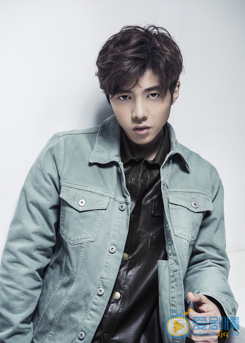 卜康個人資料簡介 卜康個人經歷家庭背景介紹 卜康寫真生活照