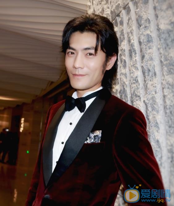 沙海黑眼鏡是誰扮演的？沙海黑眼鏡扮演者季晨個人資料、寫真生活照欣賞