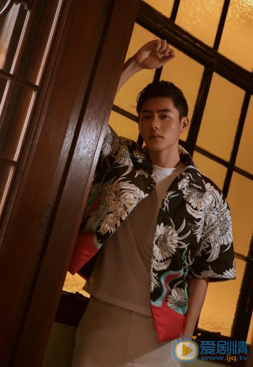 烈火軍校中沈君山是誰演的？沈君山扮演者李程彬個人資料、寫真及生活照欣賞