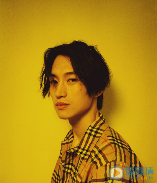 賈本初個人資料簡介 賈本初演藝經歷 賈本初帥氣寫真圖片