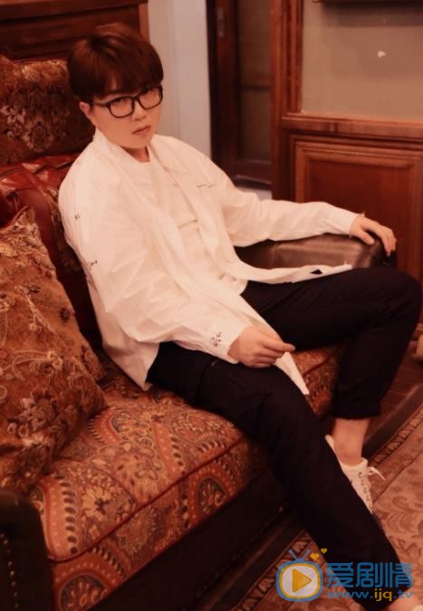 毛不易個人資料簡介 毛不易家庭背景