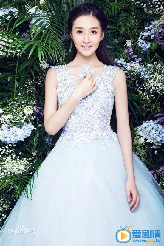 劉海戲金蟾熙婷扮演者錢璇寫真