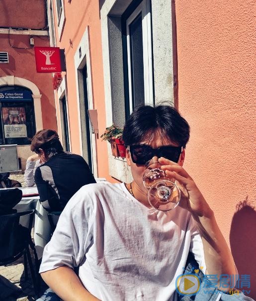 北京女子圖鑑王濤是誰演的？王濤扮演者王嘯坤個人資料、寫真及生活照欣賞