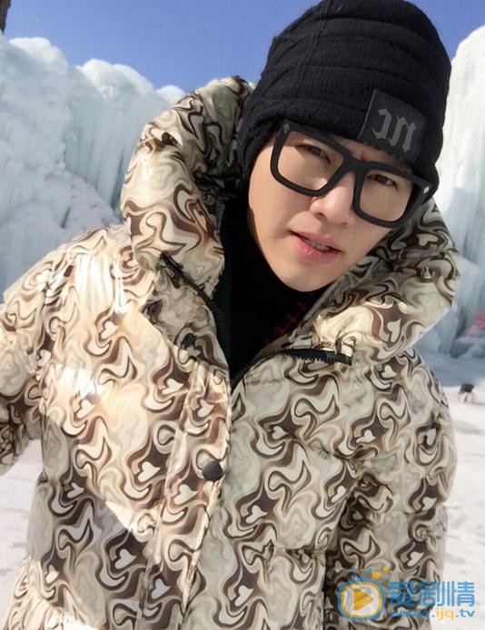 醉玲瓏衛長征是誰扮演的？醉玲瓏衛長征扮演者陳忻澤個人資料、寫真及生活照欣賞