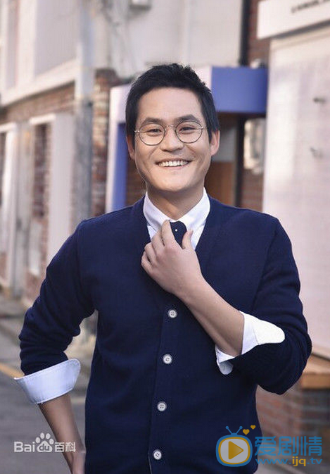 金成鈞個人經歷及家庭背景   金成鈞寫真  金成鈞個人資料簡介