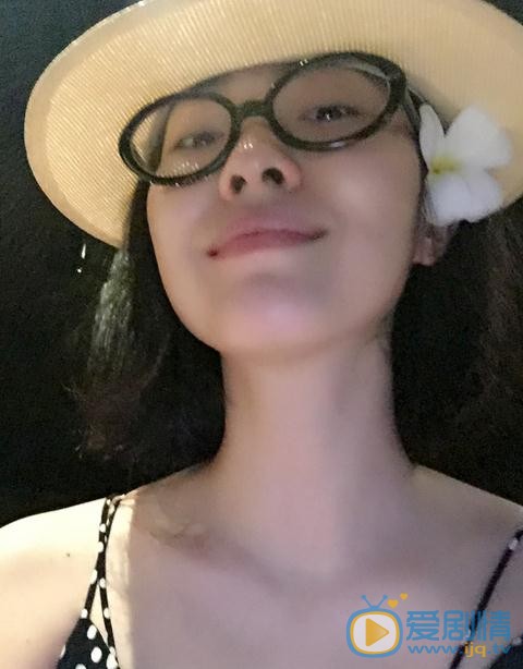 愛情的邊疆華敏是誰演的？華敏扮演者王佳佳個人資料、寫真及生活照欣賞