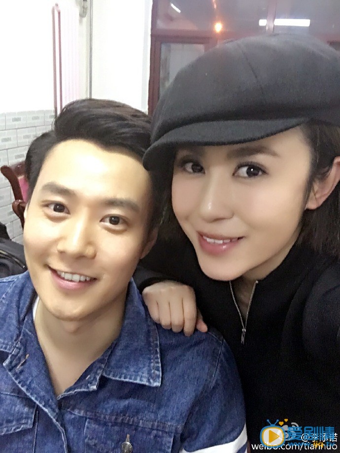 五鼠鬧東京晏飛的真實面目是什麼樣的 晏飛是誰扮演的 晏飛個人資料