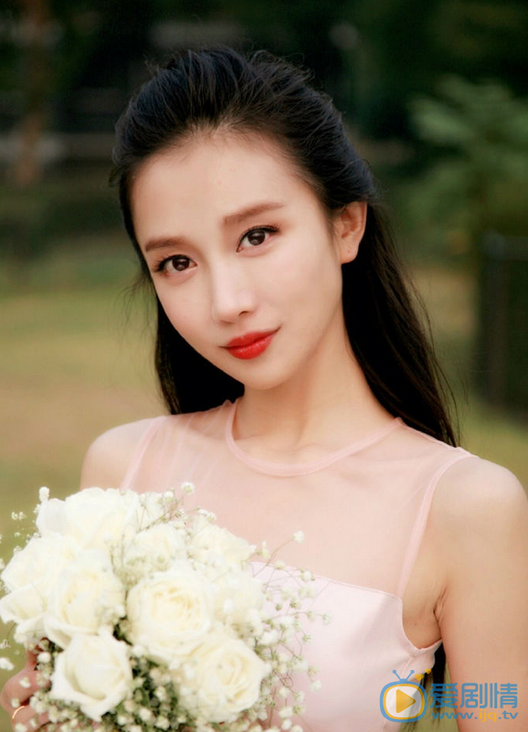 將軍在上秋水是誰演的?秋水扮演者潘時七個人資料及生活寫真照欣賞