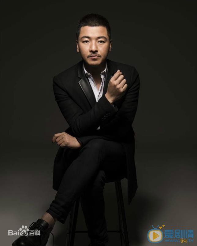 守衛者浮出水面錢守成扮演者齊奎圖片