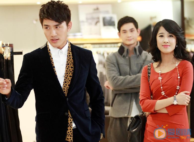 王鑫堯個人資料簡介 王鑫堯《愛情上上籤》劇照