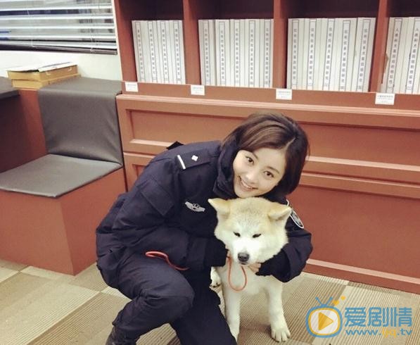 警花與警犬之再上征程董芳菲是誰演的？董芳菲扮演者吳昱瑤個人資料、寫真及生活照欣賞