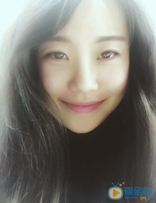 何所冬暖，何所夏涼露露扮演者周奕彤圖片