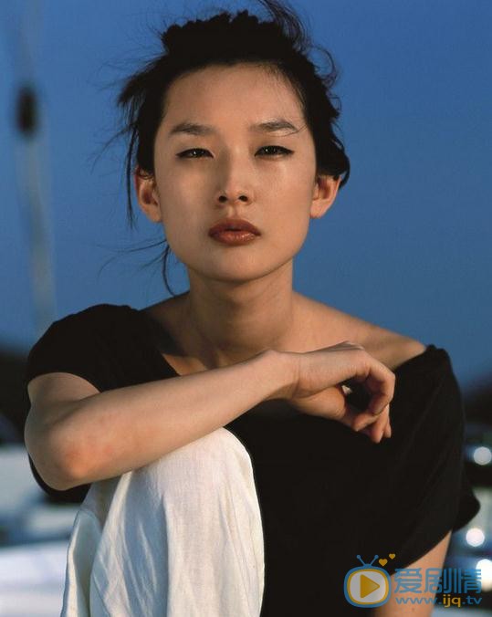 平凡歲月李大雅是誰扮演的？平凡歲月李大雅扮演者汪洋個人資料、寫真及生活照欣賞