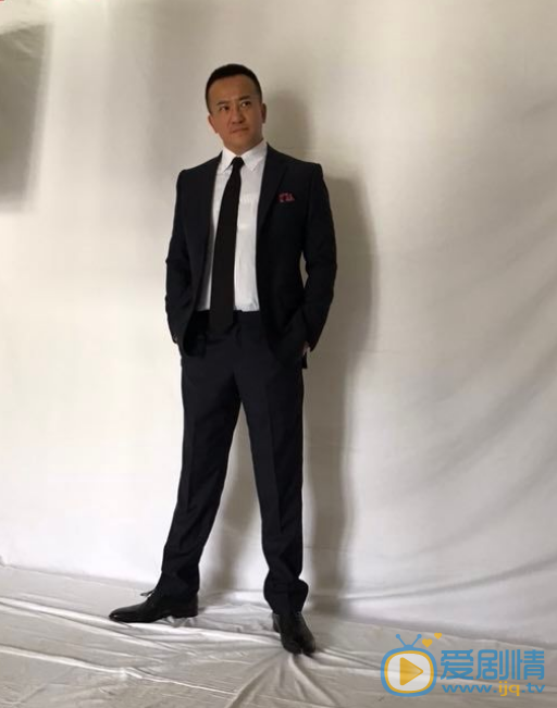 金鐵峰個人資料簡介 金鐵峰演藝經歷 金鐵峰寫真圖片