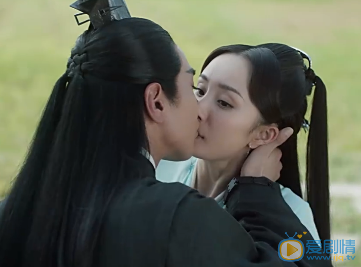 三生三世十里桃花夜華白淺吻戲床戲大盤點 夜華白淺吻戲床戲劇照欣賞