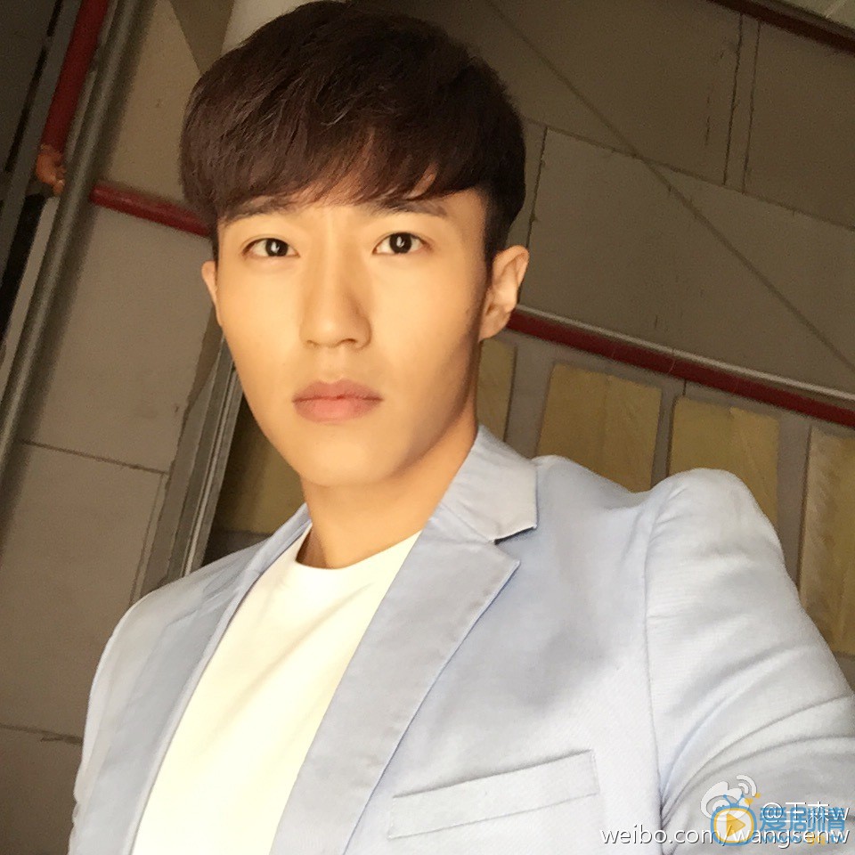 外科風雲揚子軒扮演者王森寫真生活照欣賞