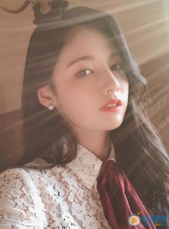 趙粵個人資料簡介 趙粵漂亮自拍