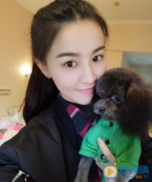 老男孩王珊是誰?王珊扮演者梁婧嫻個人資料、寫真及生活照欣賞