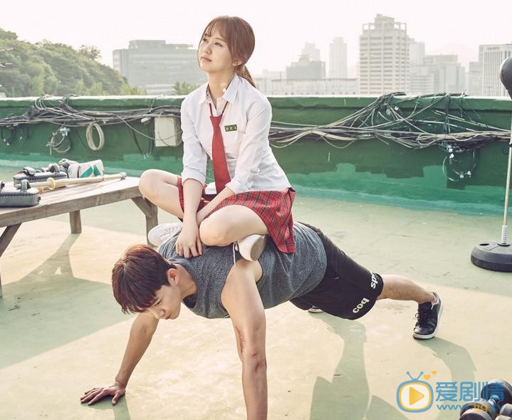 《打架吧鬼神》劇照 《打架吧鬼神》劇情介紹