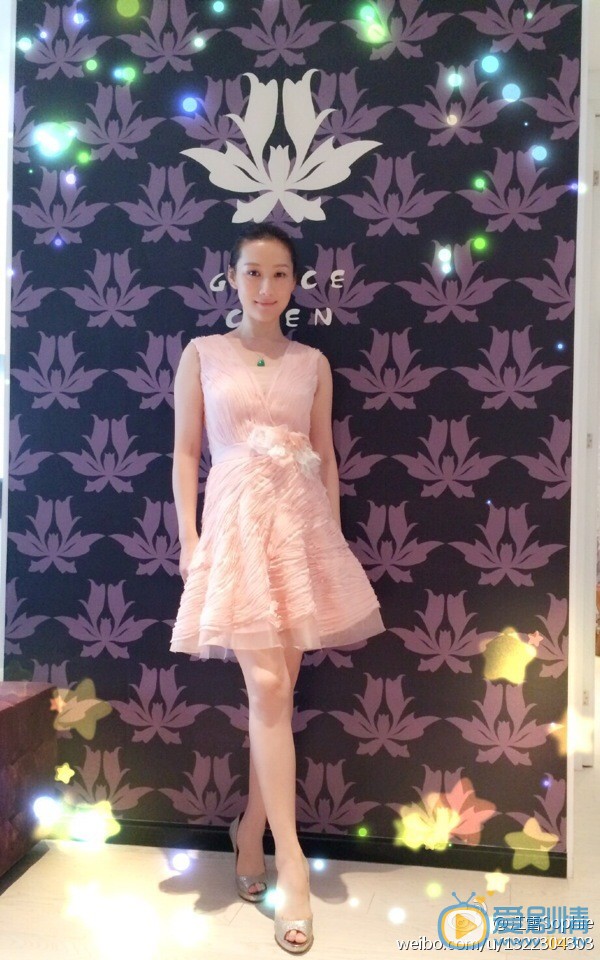 守護麗人許芷晴扮演者江雪寫真生活照欣賞