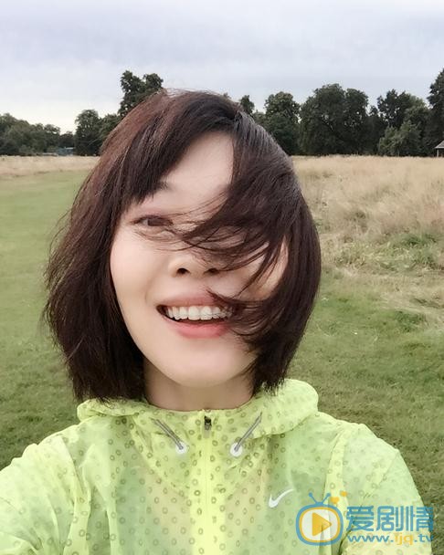 愛情的邊疆華敏是誰演的？華敏扮演者王佳佳個人資料、寫真及生活照欣賞