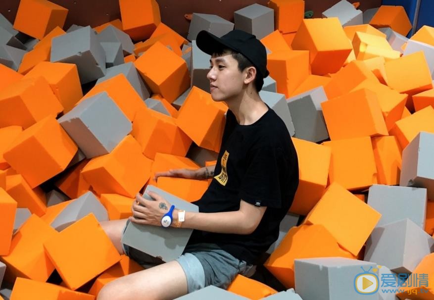 人不彪悍枉少年李漁是誰扮演的?人不彪悍枉少年李漁扮演者張耀個人資料、寫真生活照