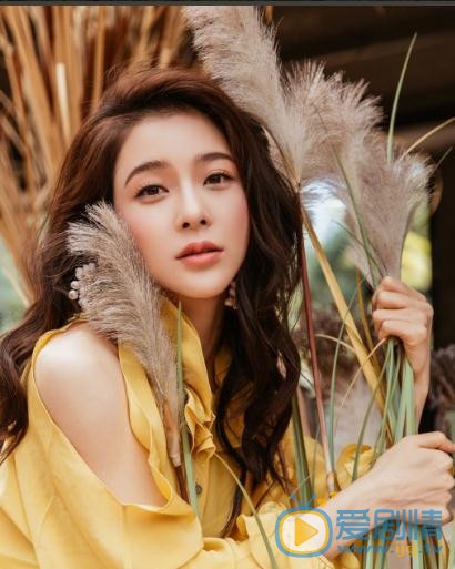 極光之戀中何靜文是誰演的?何靜文扮演者趙韓櫻子個人資料、寫真及生活照欣賞