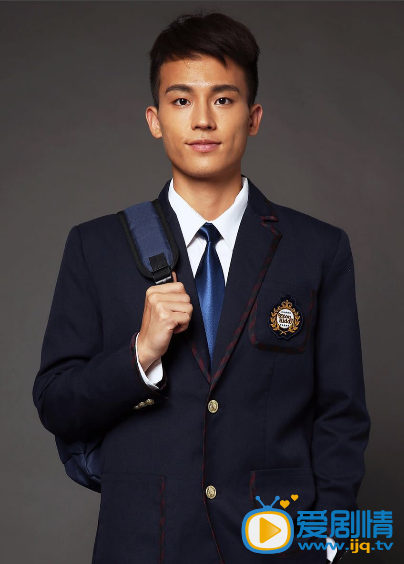 在世界中心呼喚愛劇情介紹