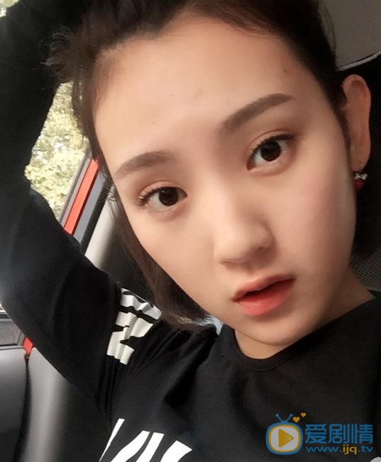 雙世寵妃鏡心是誰扮演的？雙世寵妃鏡心扮演者孫藝寧個人資料、寫真及生活照欣賞